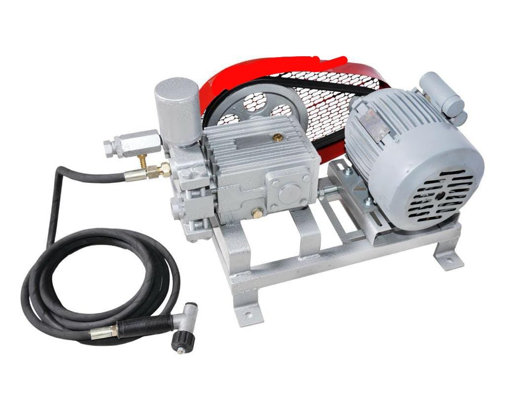 High-pressure commercial washer pump with motor and spray nozzle